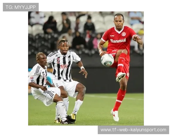 非洲劲旅爆冷晋级，小组赛现黑马